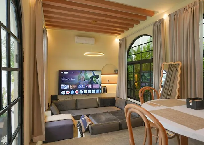 Casa Solara Luxury 2br Fast Wifi Ferienhaus Canggu